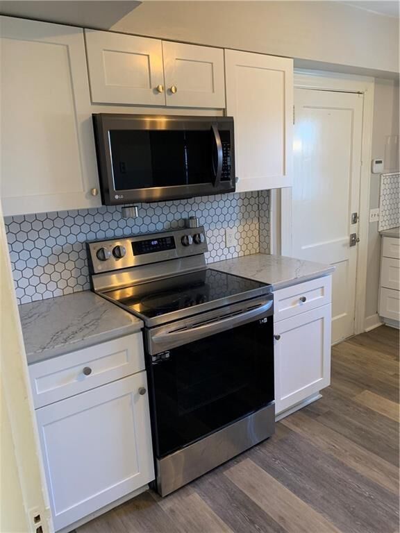 Property Photo:  130 Elmgrove Avenue 2  RI 02906 