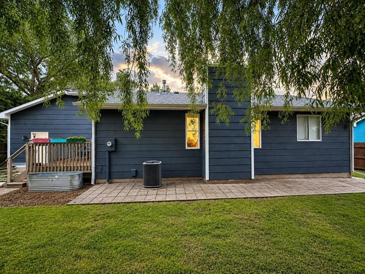 Property Photo: 3129 N Applewood KS 67220