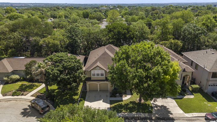 Property Photo: 7110 Bethencourt TX 78209