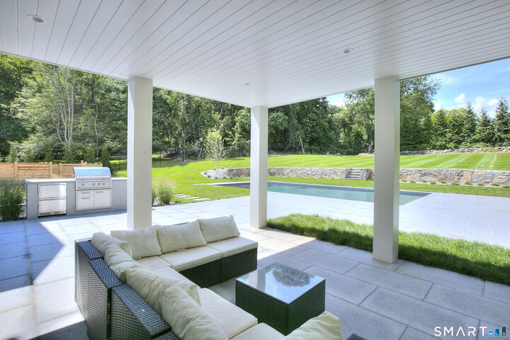 Property Photo:  8 Pleasant Valley Lane  CT 06880 