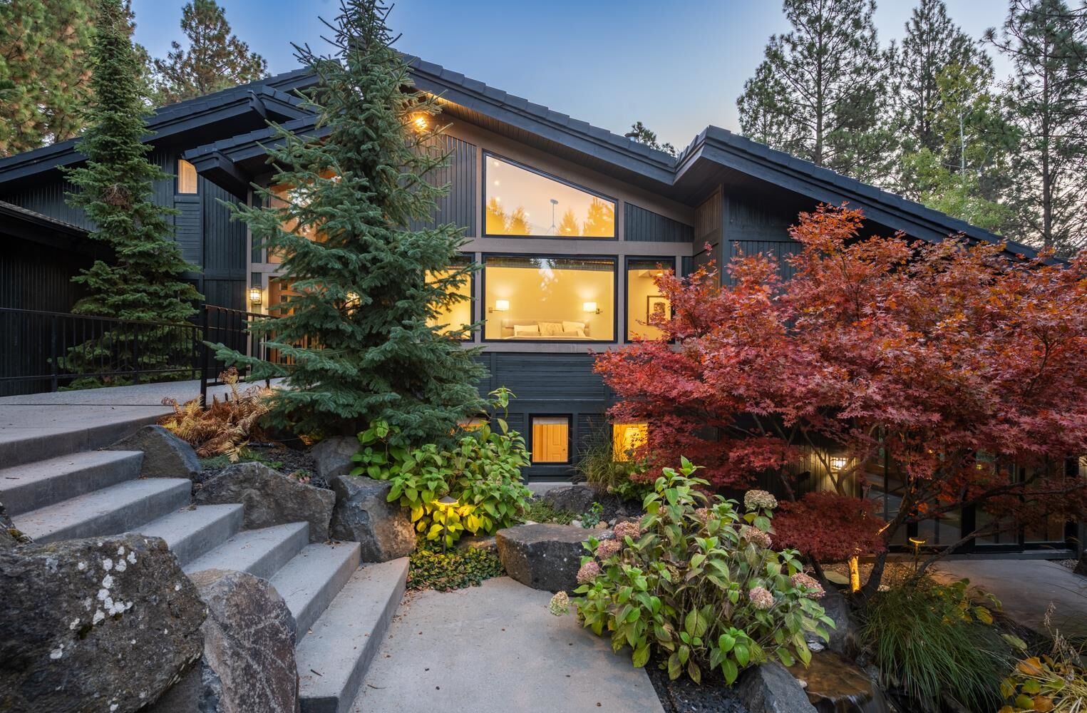 Property Photo:  8502 S Southfork Ln  WA 99223 