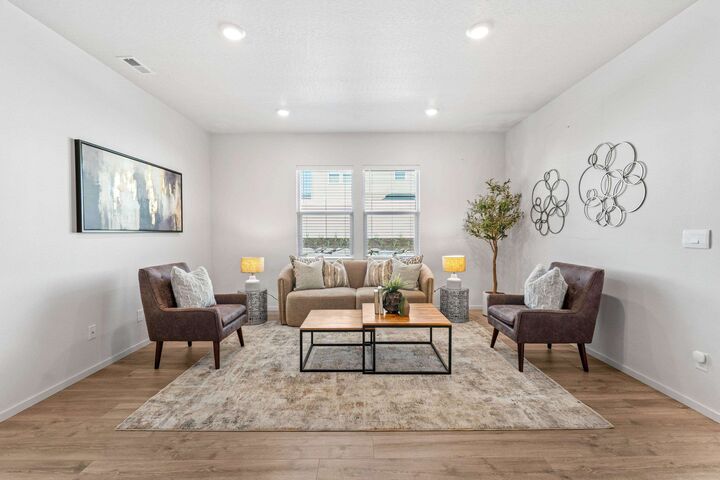 Property Photo:  3718 S Wapiti Ln  WA 99206 