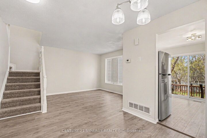 Property Photo:  54 Meadowcroft Crescent  ON K1J 1H2 