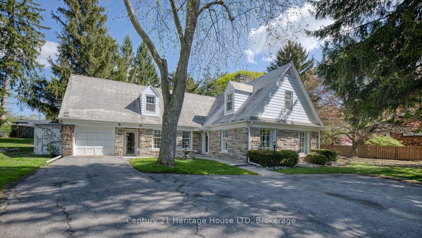 Property Photo: 86 Parkway N/A ON L3C 4C3