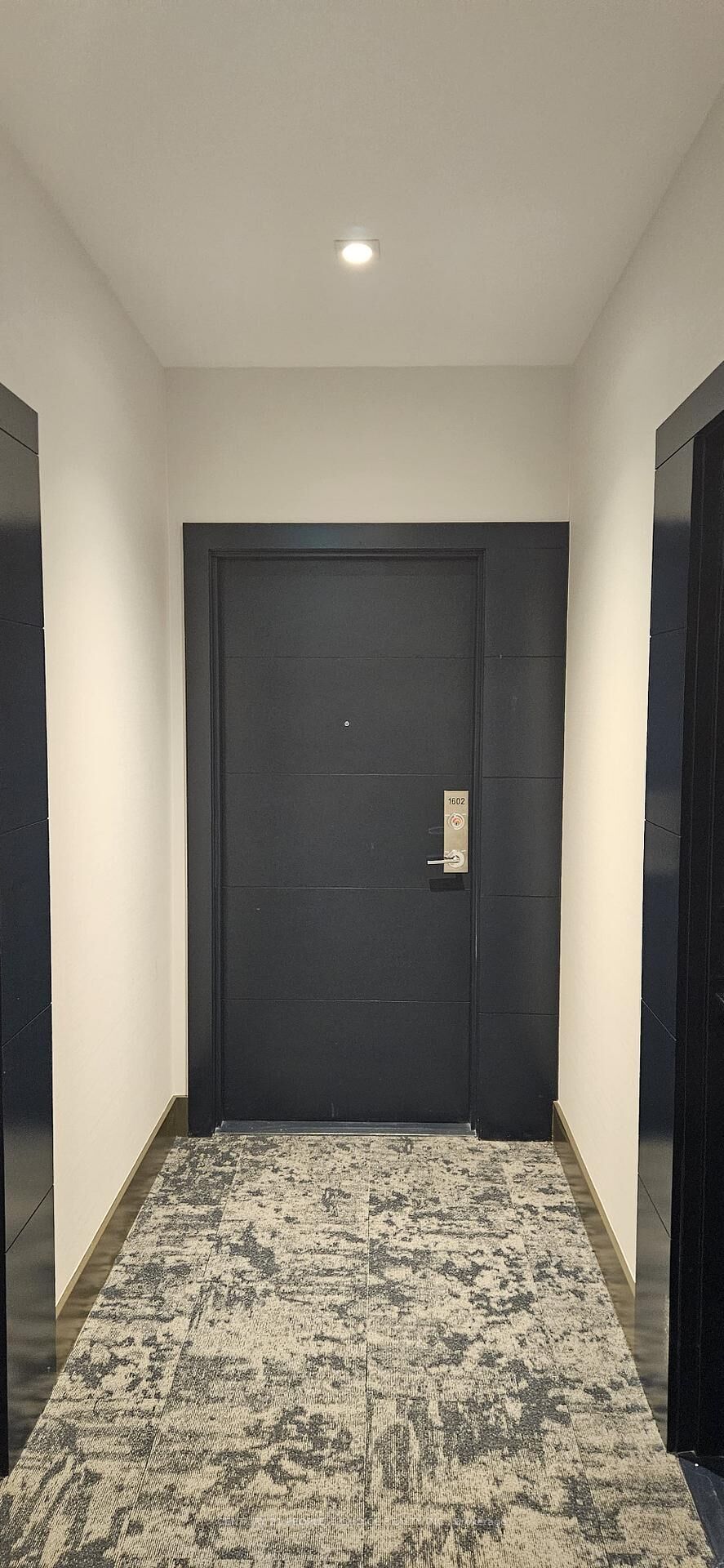 Property Photo:  75 James Street S 1602  ON L8P 2Y9 