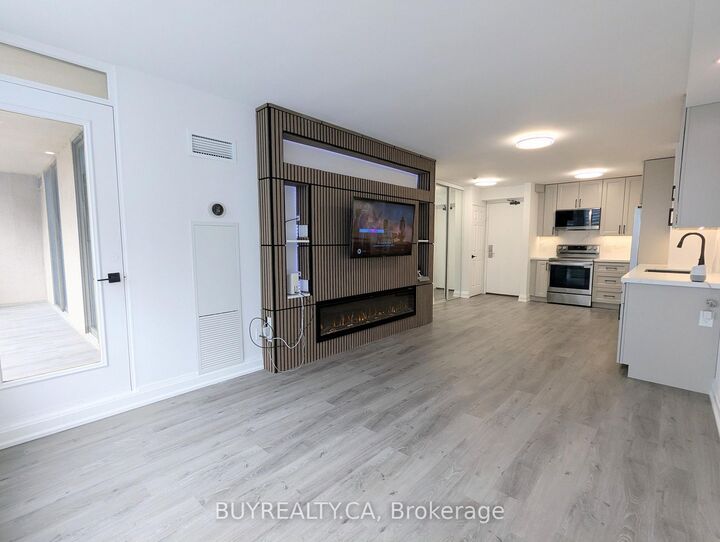 256 Doris Avenue 1603 — photo 1