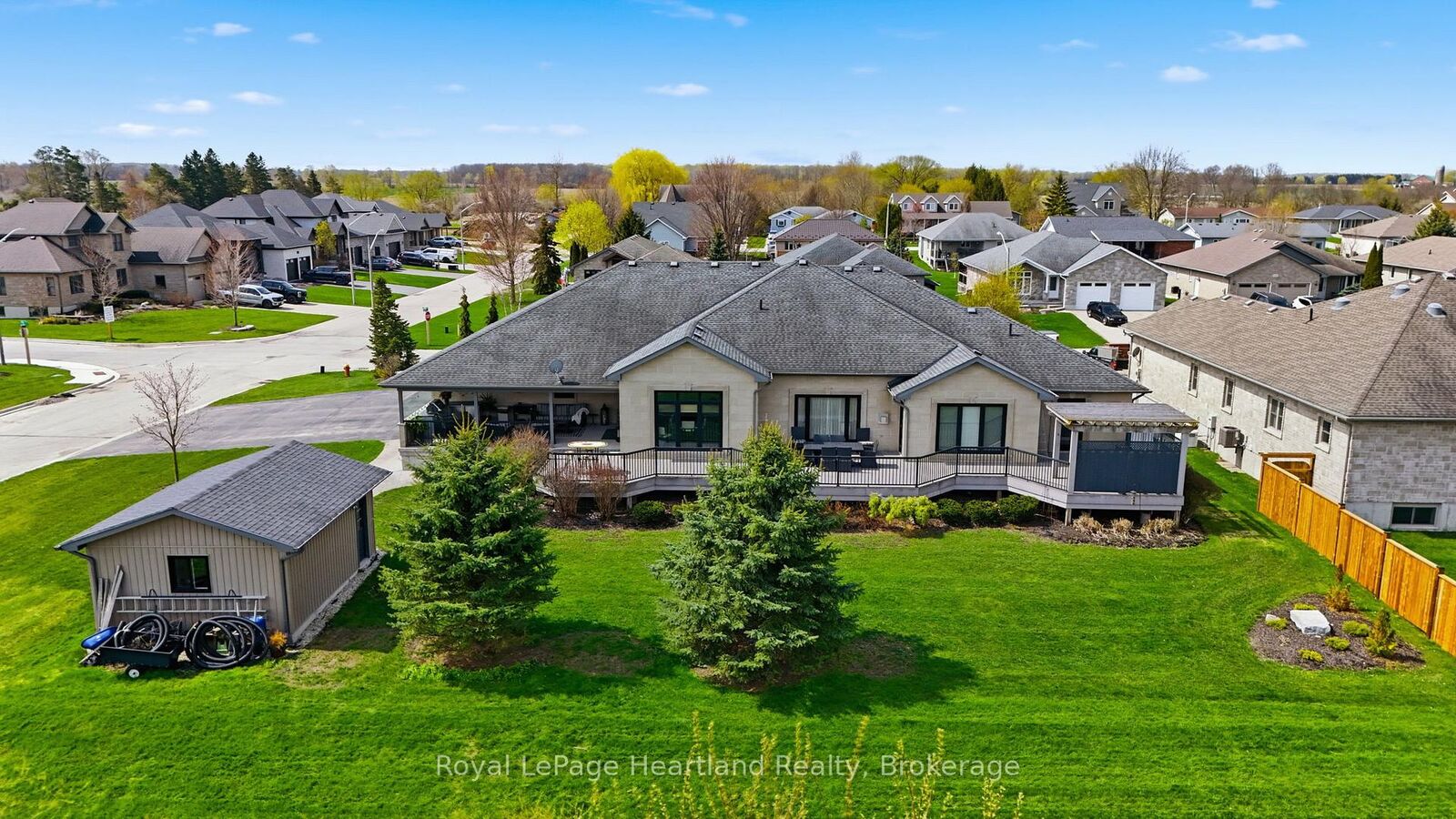 Property Photo: 225 John Street S ON N0G 1Z0