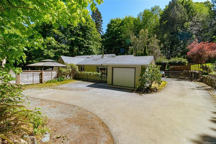 Property Photo:  2196 Phillips Rd  BC V9Z 0Y3 