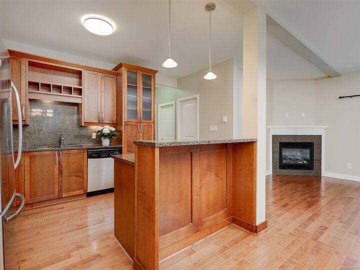 Property Photo:  1217 McKenzie St 2  BC V8V 2W6 