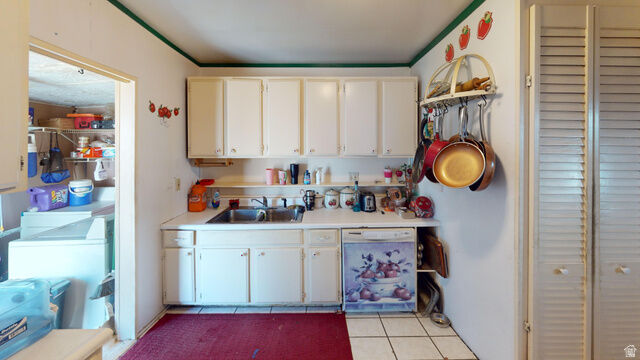 Property Photo: 140 E Carson Ave S UT 84520