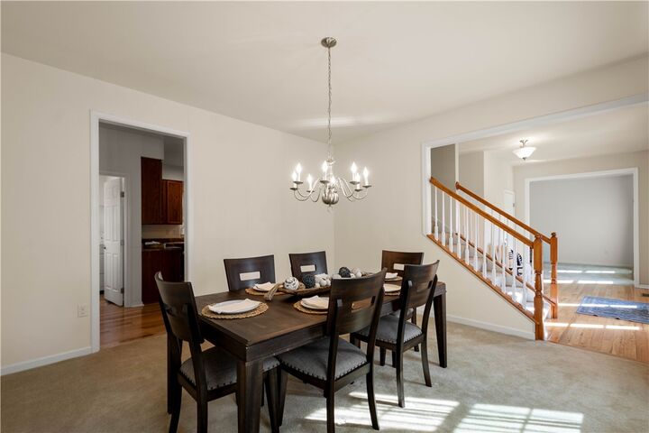 Property Photo: 2076 Majestic Dr PA 15317