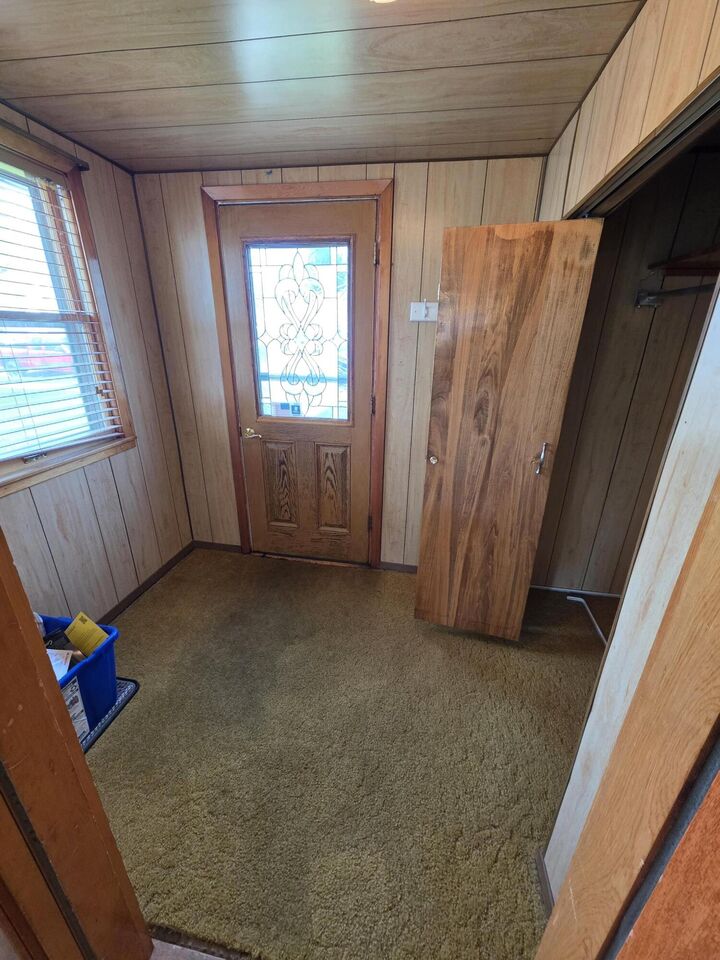 Property Photo:  418 N Lloyd Street  SD 57401 