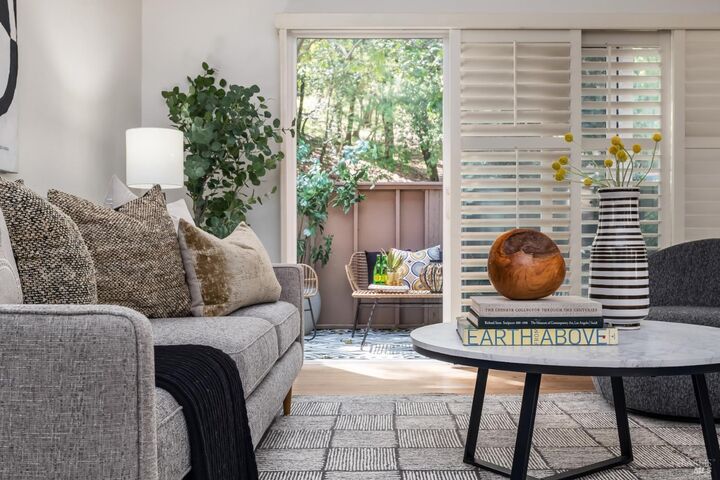 Property Photo:  4 California Condor Way  CA 94949 