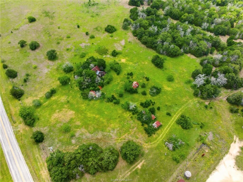 Property Photo:  16.12 Acres Fm 60 W  TX 77879 