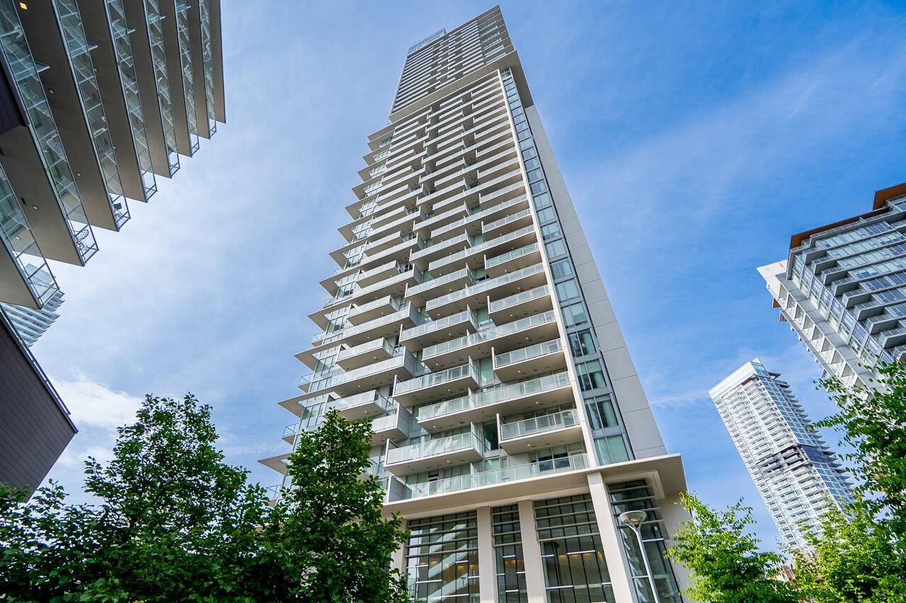 Property Photo:  567 Clarke Road 606  BC V3J 0K7 