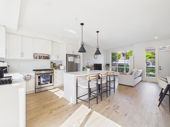 Property Photo: 23183 136 Avenue 19 BC V4R 0H9