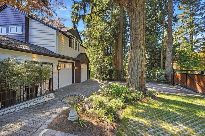 Property Photo:  12682 Crescent Road  BC V4A 2V5 