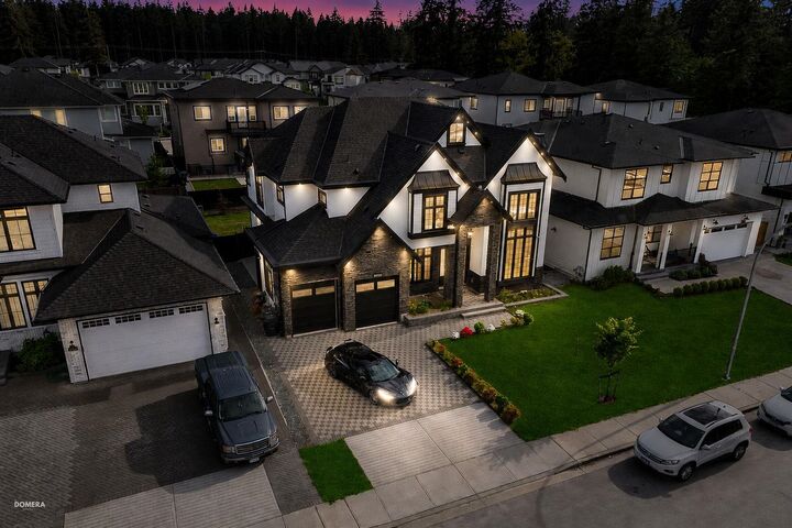 Property Photo:  19718 33 Avenue  BC V3A 0N9 