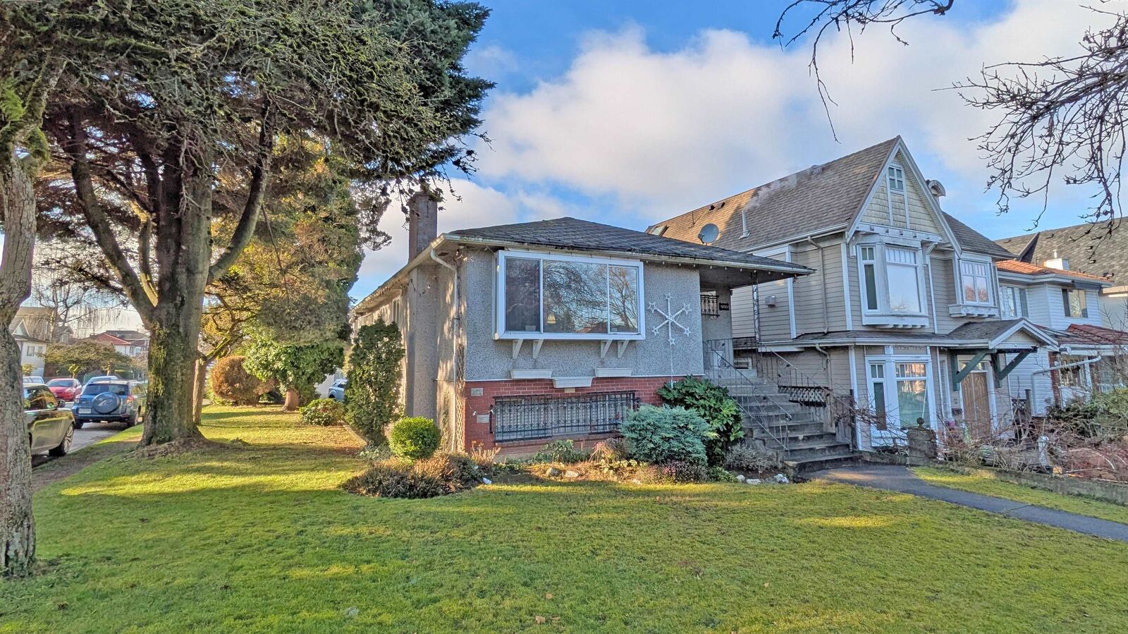 Property Photo:  4793 Commercial Street  BC V5N 4G8 