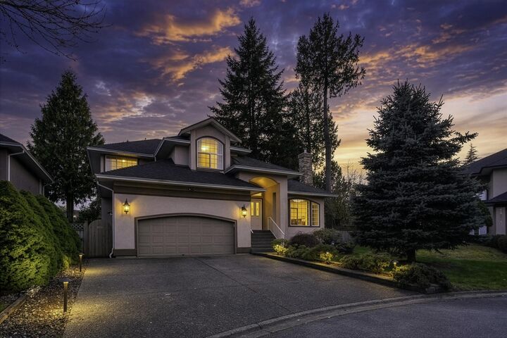 Property Photo:  10123 157 Street  BC V4N 4S3 