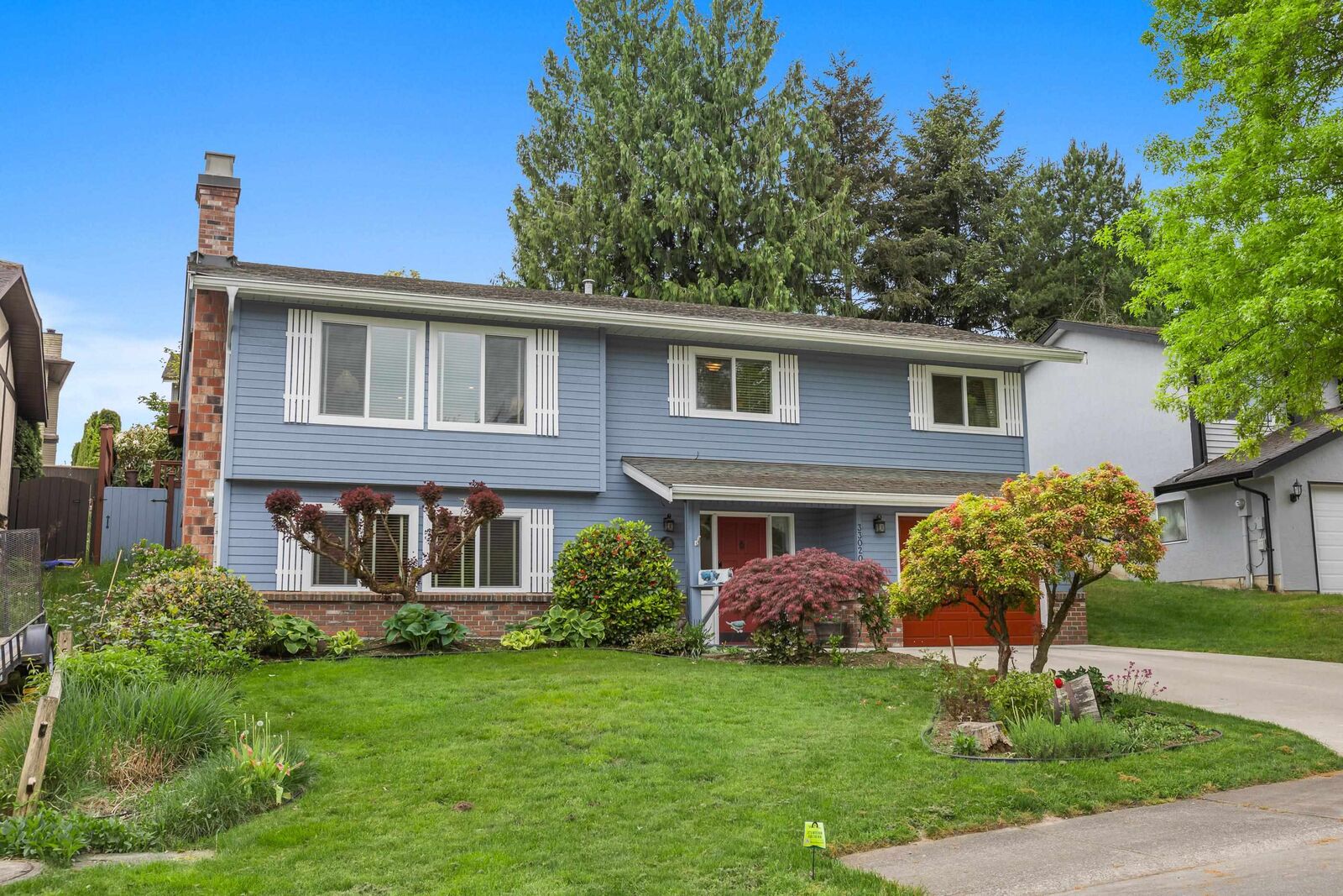 Property Photo:  33020 Caithness Place  BC V2S 7B2 