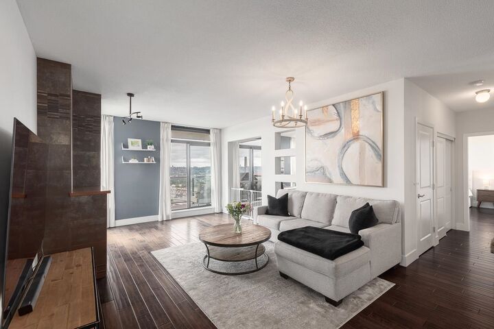 Property Photo:  11 E Royal Avenue 1603  BC V3L 0A8 
