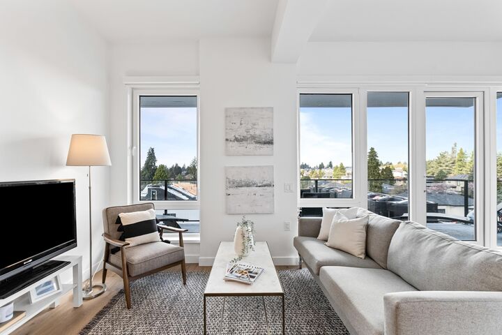 Property Photo:  6859 Cambie Street 603  BC V6P 0M4 