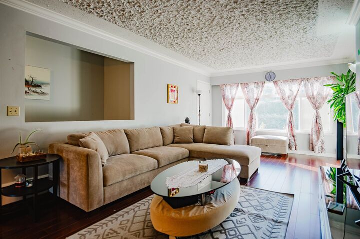 Property Photo: 7270 16th Avenue BC V3N 1N5