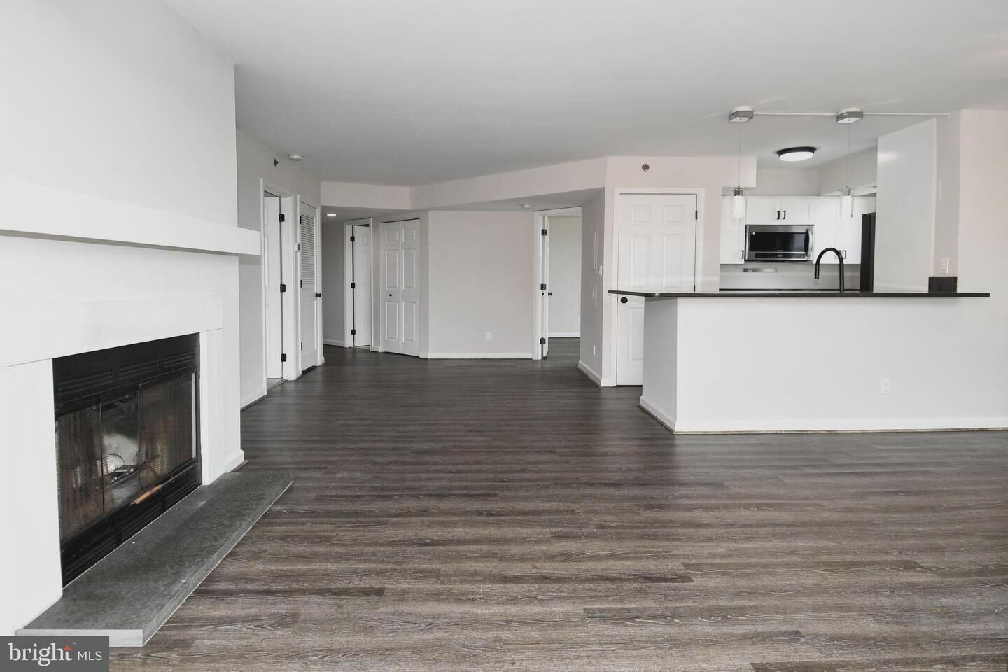 Property Photo:  1200 Braddock Place 715  VA 22314 