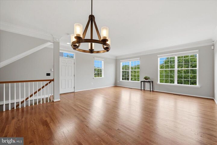 Property Photo:  509 Edmonton Terrace NE  VA 20176 