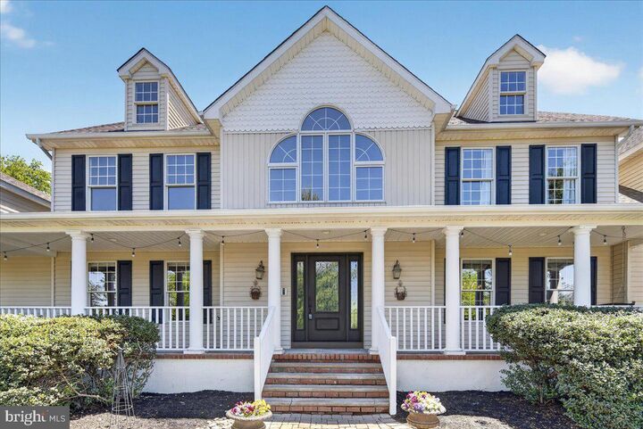 Property Photo:  6 Harman Court  NJ 08844 