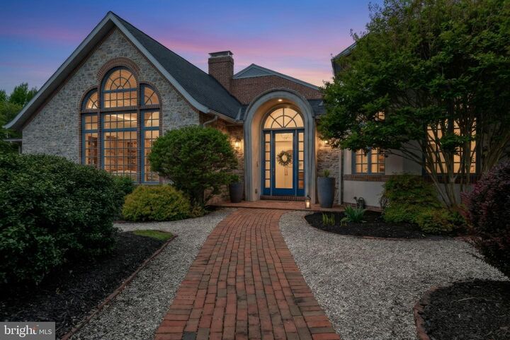 Property Photo:  280 Grant Drive  PA 17331 