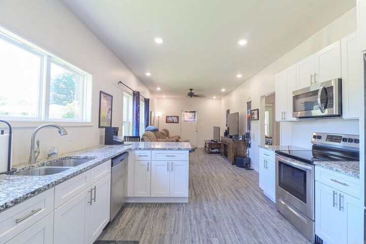 Property Photo: 1014 Walnut AR 72401