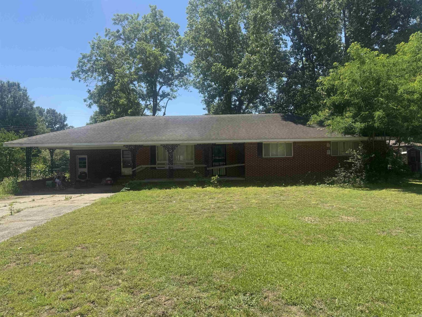 Property Photo:  1209 Basil Street  AR 72422 