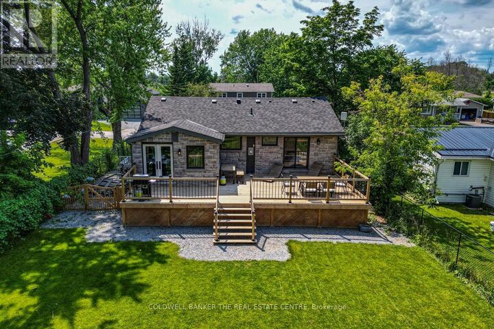 Property Photo:  15 Blue Jay Boulevard  ON L0E 1N0 