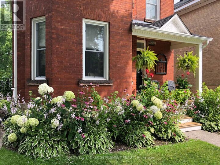 Property Photo:  3 D'Arcy Street  ON K7H 2T7 
