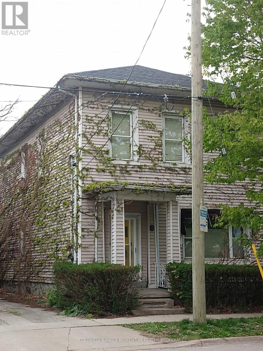 Property Photo:  14 Court Street A3  ON L2R 4R4 