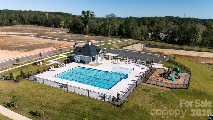 Property Photo: 12133 Barred Owl Court NC 28215