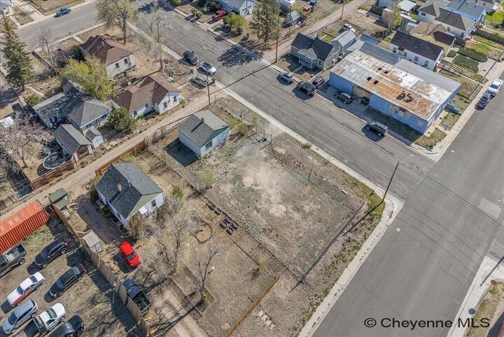 Property Photo: 908 Converse Ave WY 82001