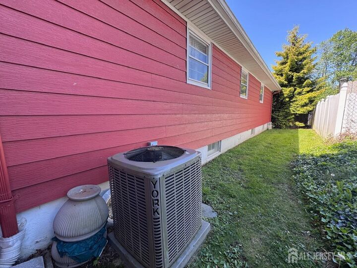 Property Photo:  17 Petty Avenue  NJ 08816 