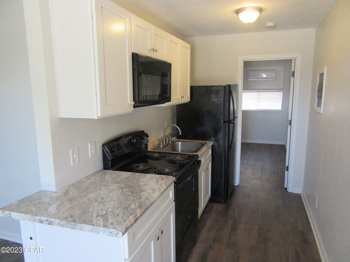 Property Photo: 1400 Gulf Avenue #5 FL 32401