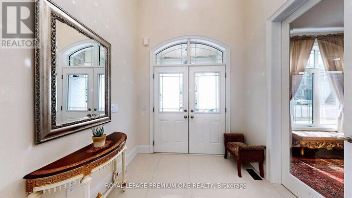 Property Photo:  52 Daisy Meadow Crescent  ON L7C 4G3 
