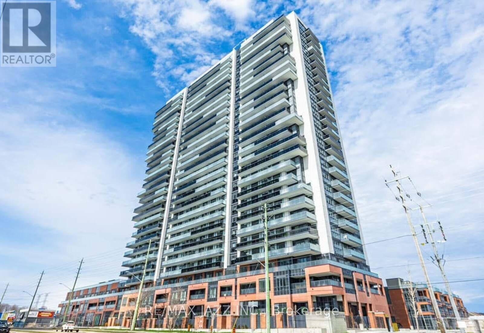 Property Photo:  2545 Simcoe Street North Ph 16  ON L1L 0W3 