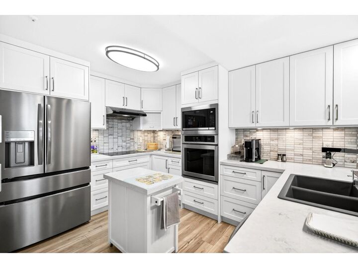 Property Photo:  20245 53 Avenue #101  BC V3A 3V2 