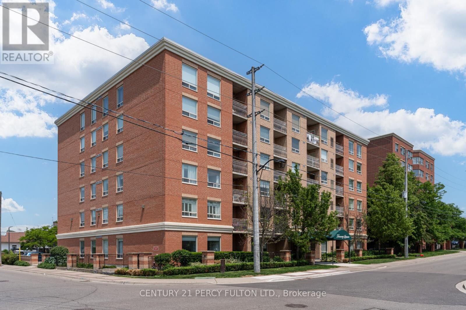 Property Photo:  32 Tannery Street 602  ON L5M 6T6 