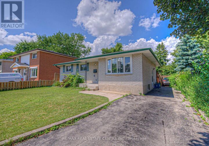 Property Photo:  523 Dunbar Road  ON N3H 2T3 