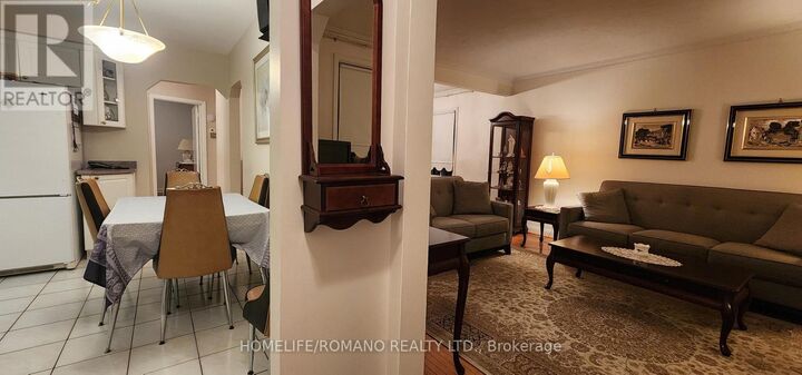 Property Photo:  24 Katherine Road  ON M3K 1H9 