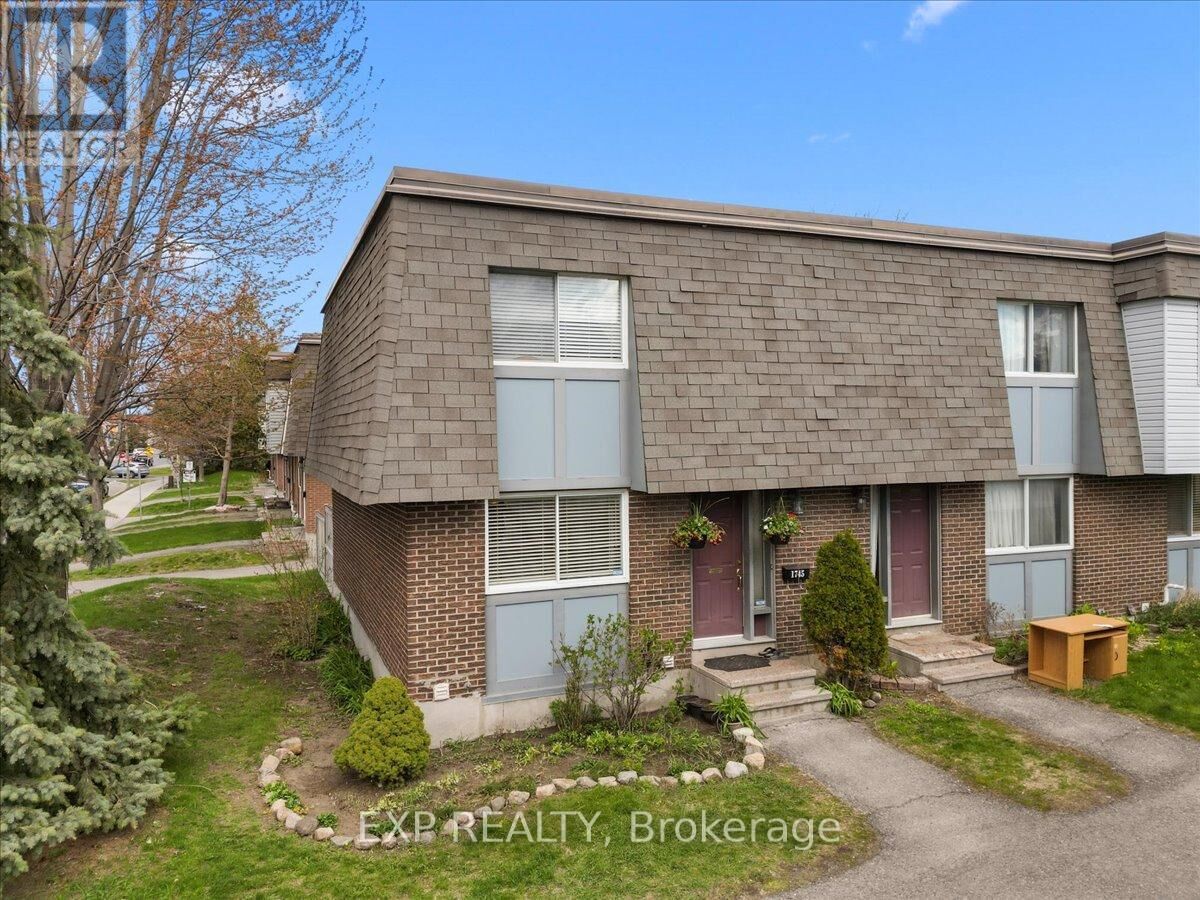 Property Photo:  1745 Heatherington Road  ON K1V 8T8 