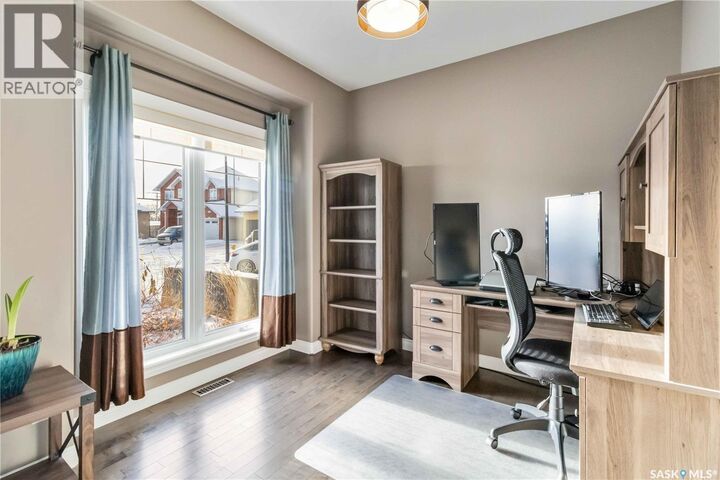 Property Photo:  119 Masuda Terrace  SK S7W 0G9 