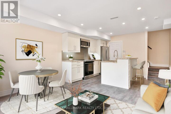 Property Photo:  795 Broadview Avenue 2  ON M4K 2P8 